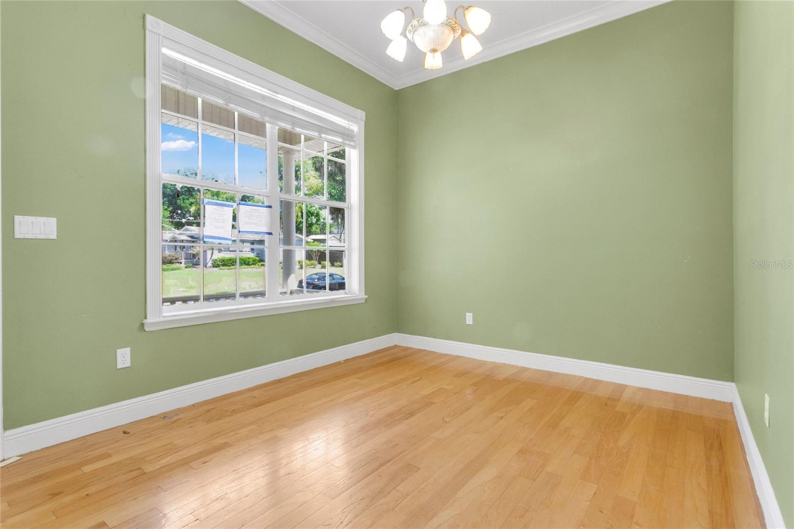 Image 10 of 25 For 1311 Hilltop Drive
