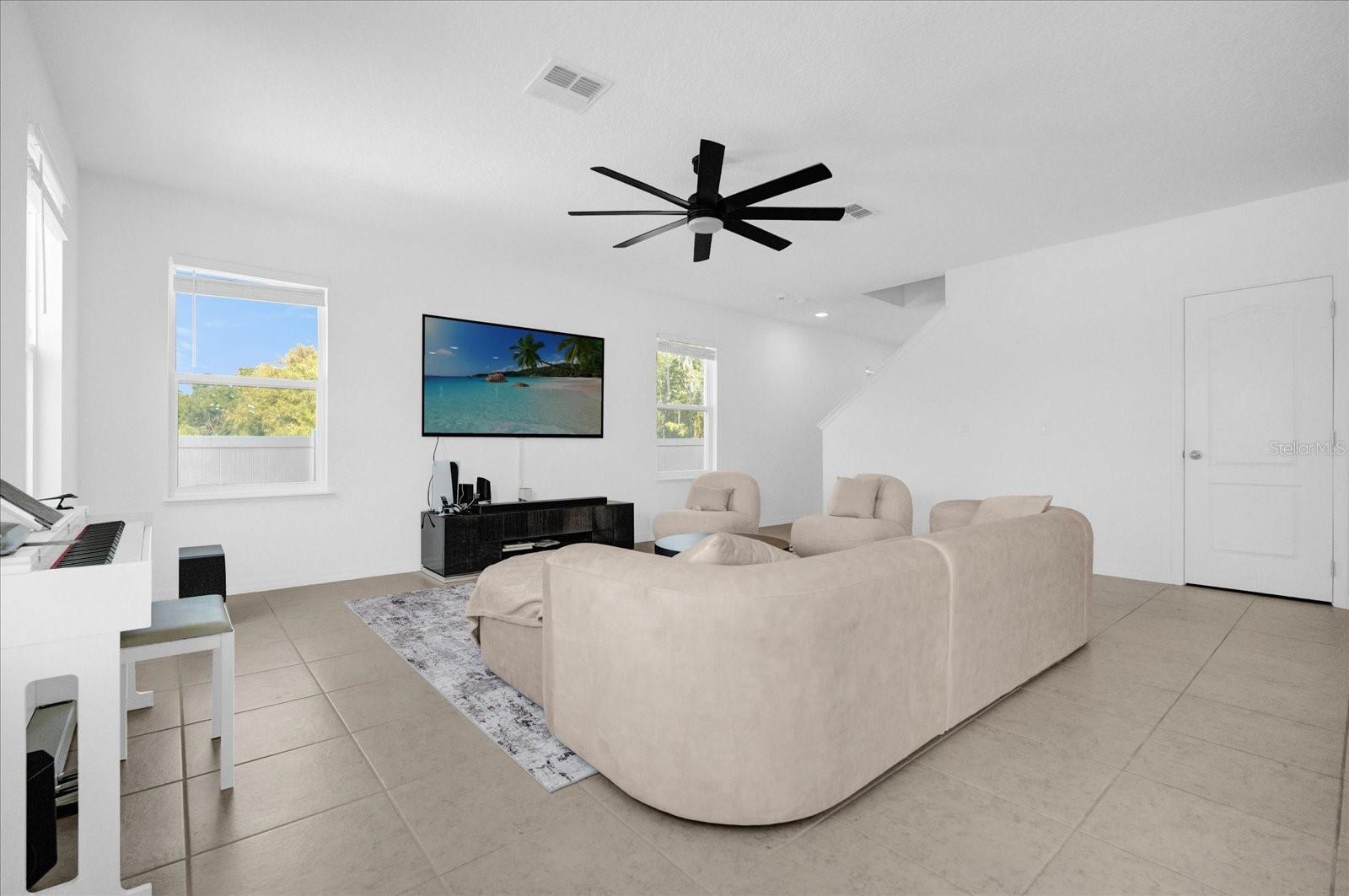 Image 10 of 29 For 4432 Desert Rose Avenue