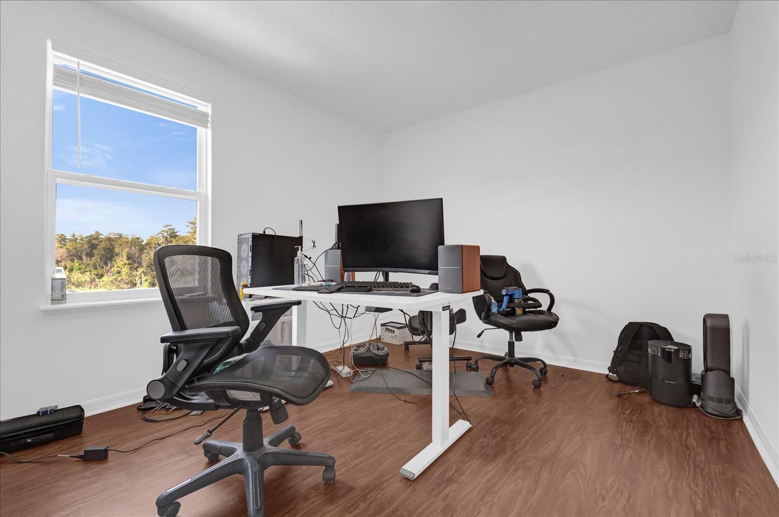 Image 12 of 29 For 4432 Desert Rose Avenue