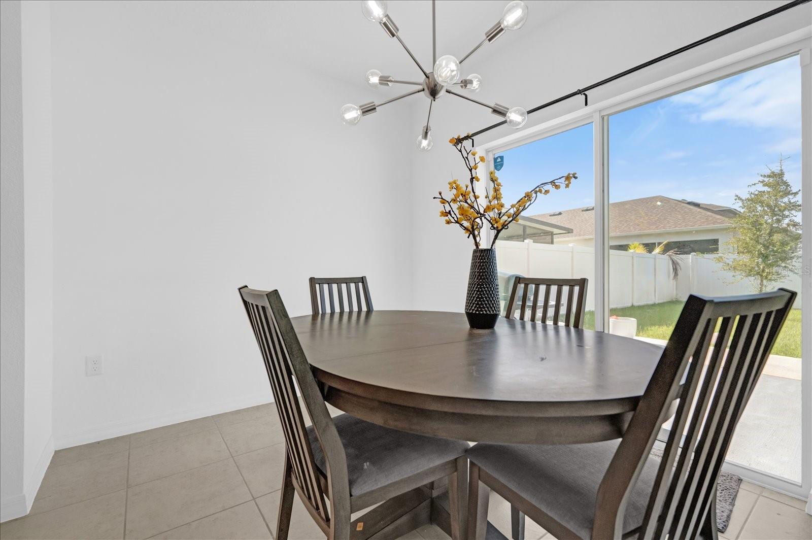 Image 8 of 29 For 4432 Desert Rose Avenue