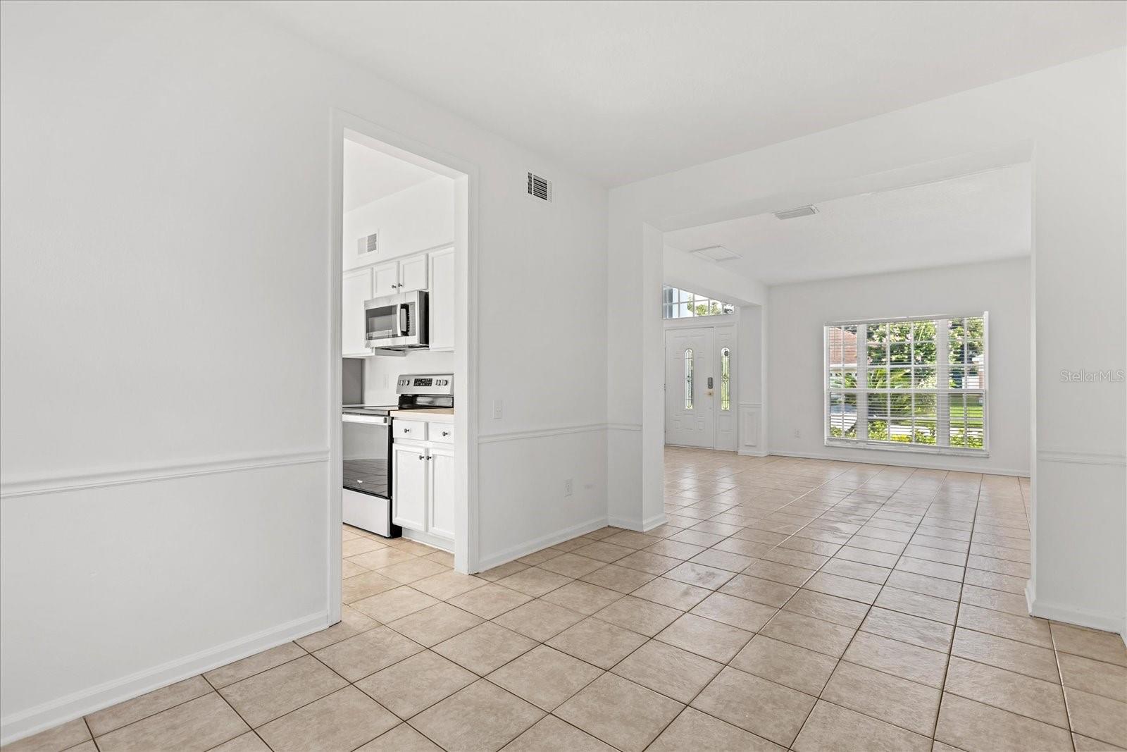 Image 42 of 48 For 349 Hanging Moss