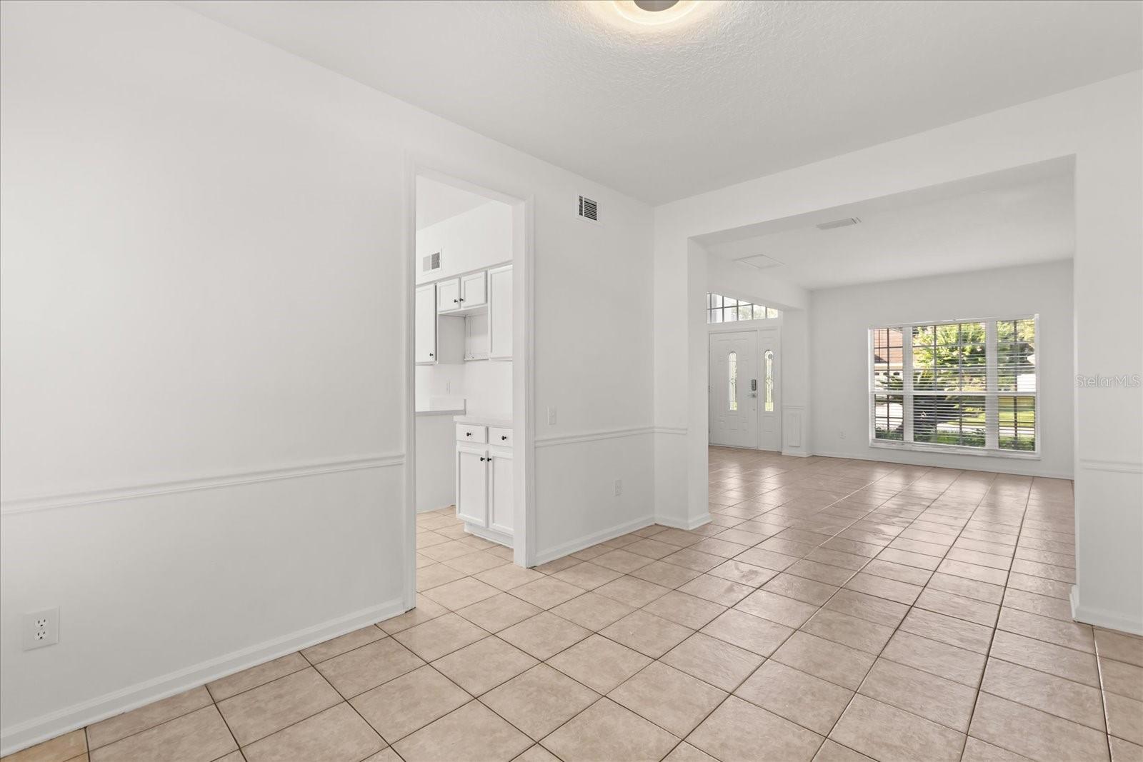 Image 6 of 48 For 349 Hanging Moss