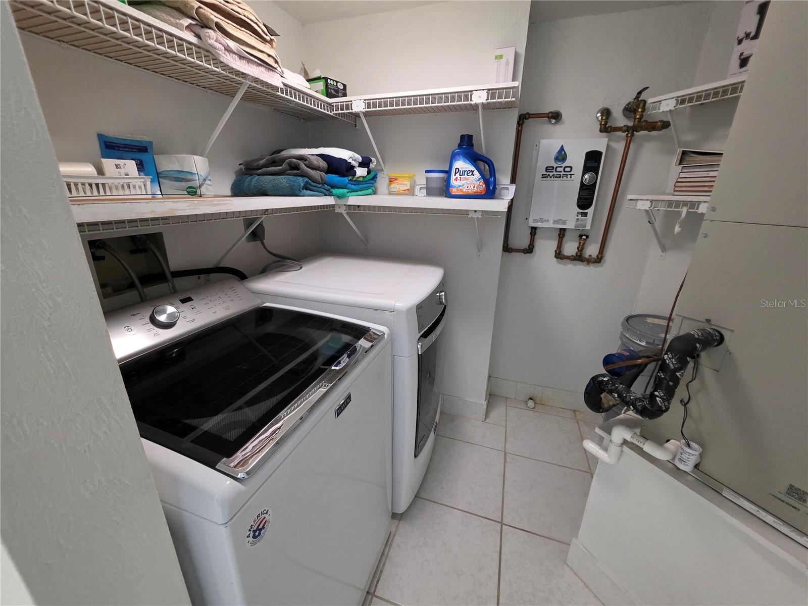 Image 10 of 23 For 2555 Atlantic Avenue 1601