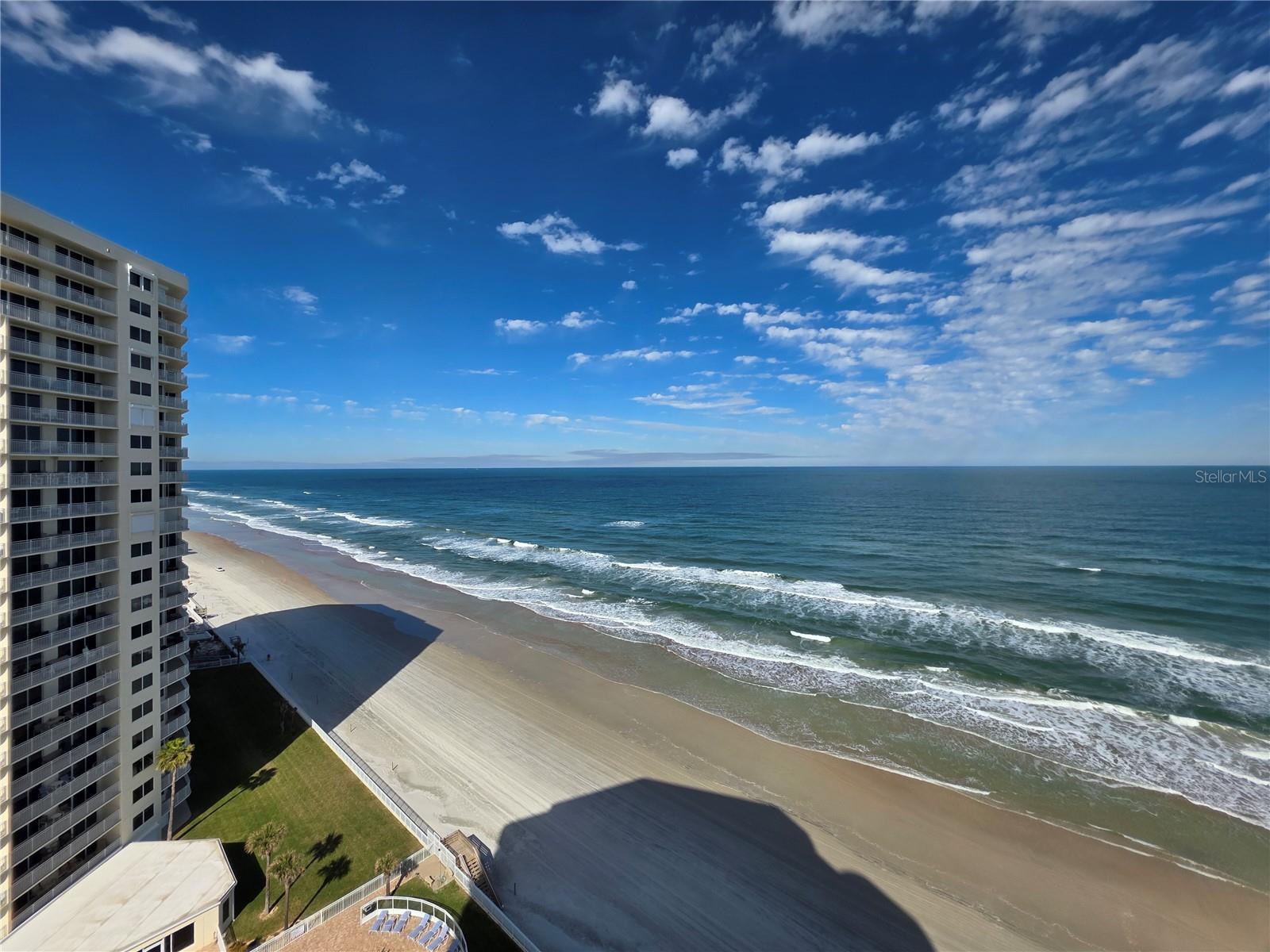 Image 16 of 23 For 2555 Atlantic Avenue 1601