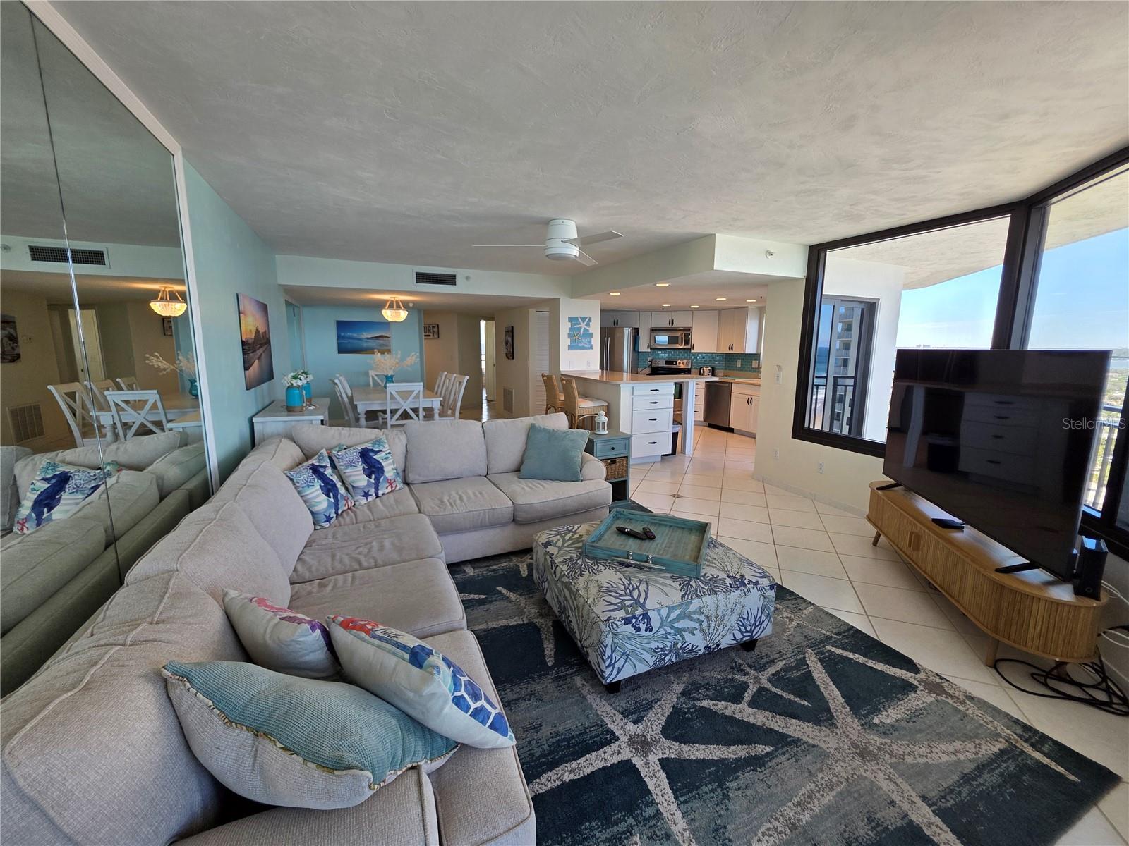 Image 18 of 23 For 2555 Atlantic Avenue 1601