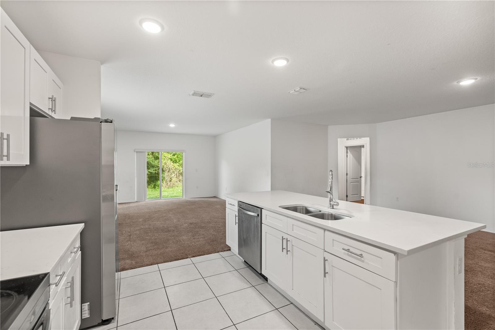 Image 5 of 27 For 704 Pasteur Lane