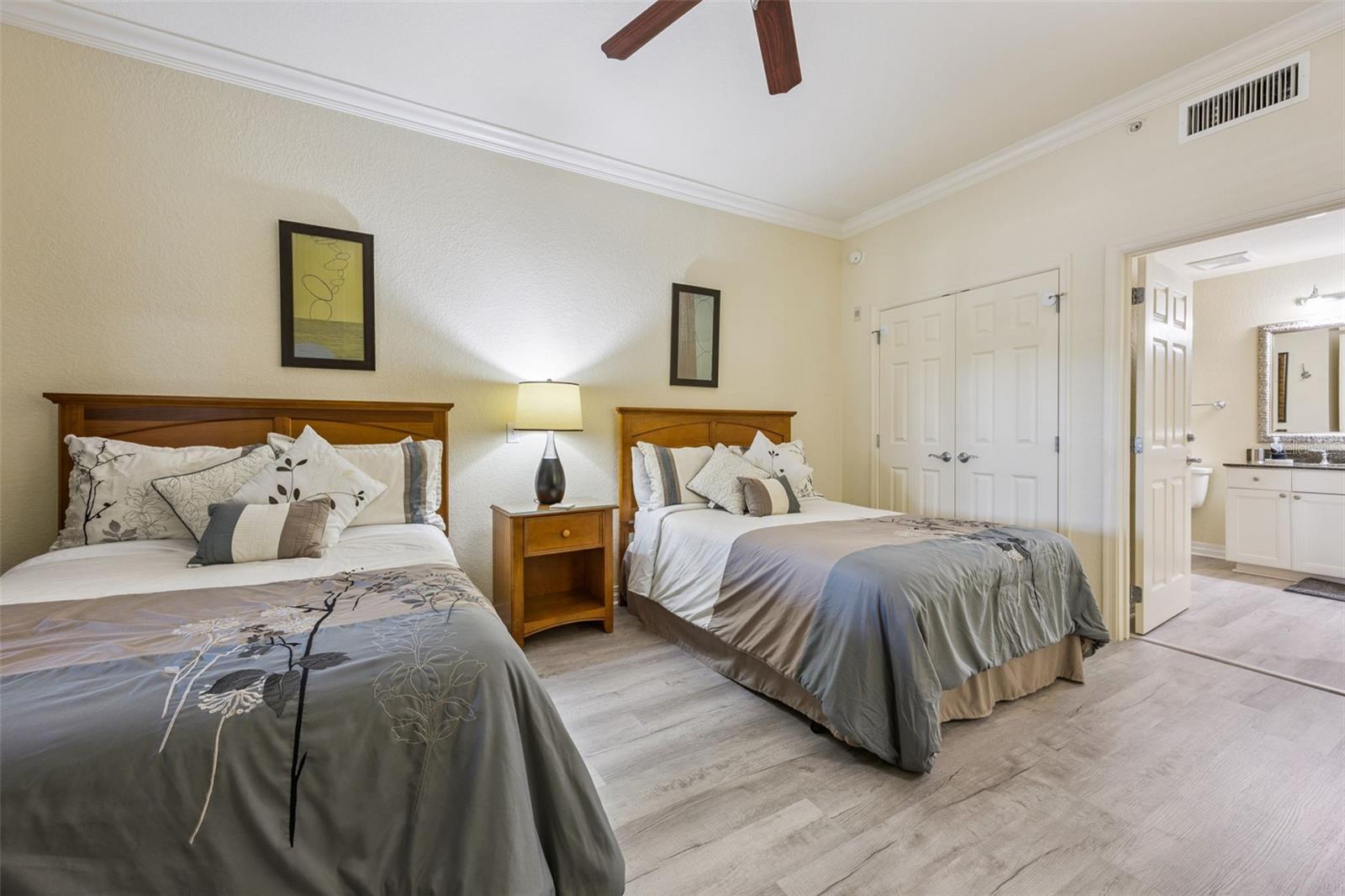 Image 15 of 61 For 7602 Sandy Ridge Dr  103