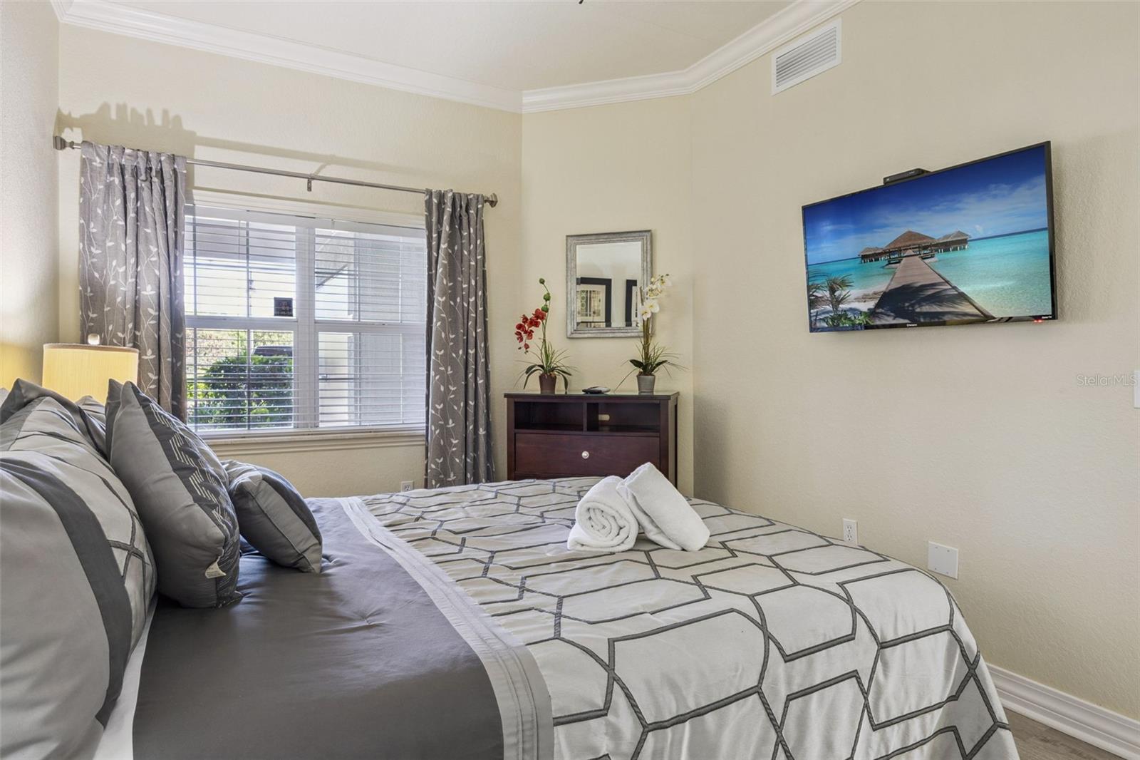 Image 18 of 61 For 7602 Sandy Ridge Dr  103