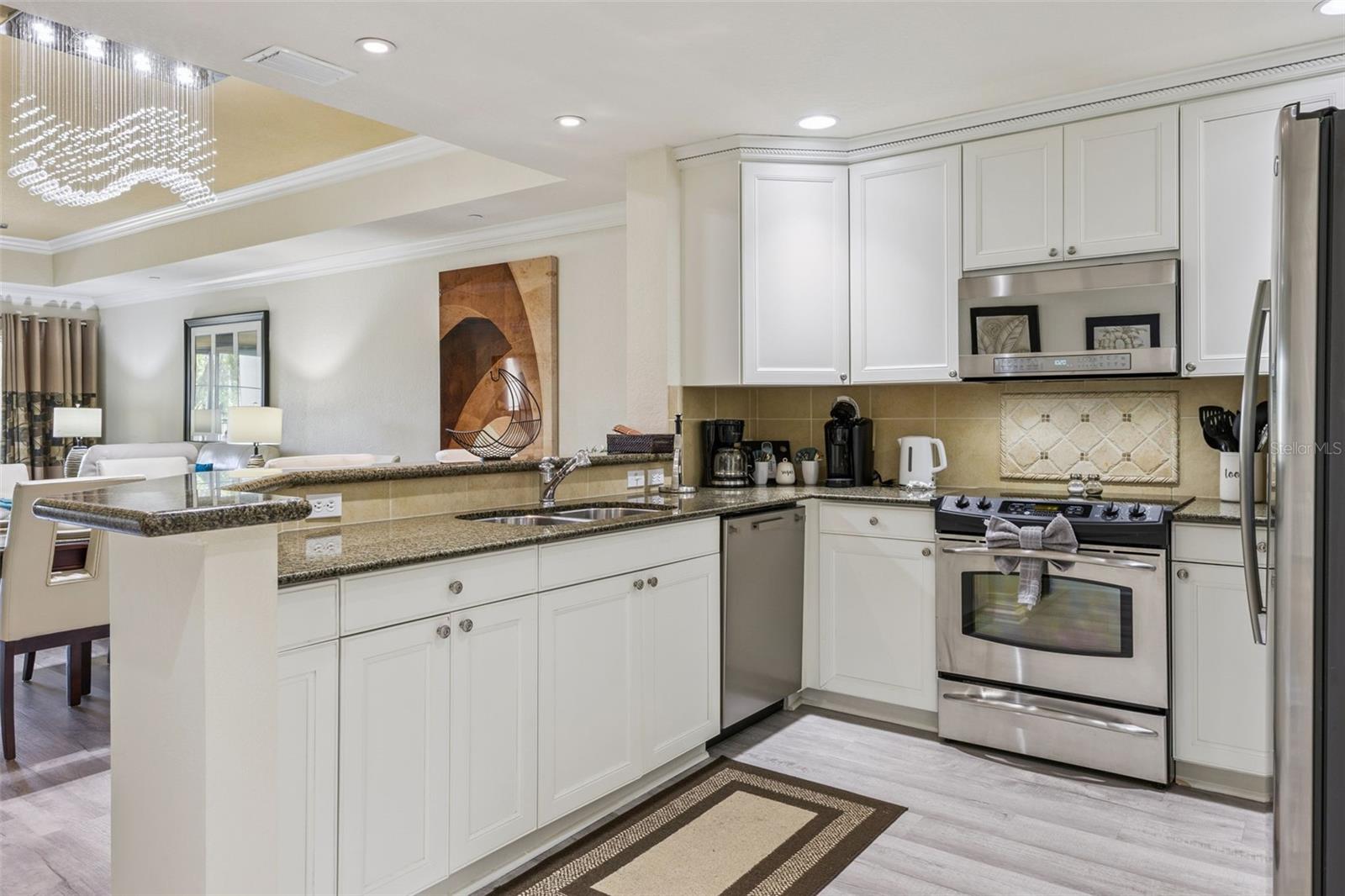 Image 2 of 61 For 7602 Sandy Ridge Dr  103