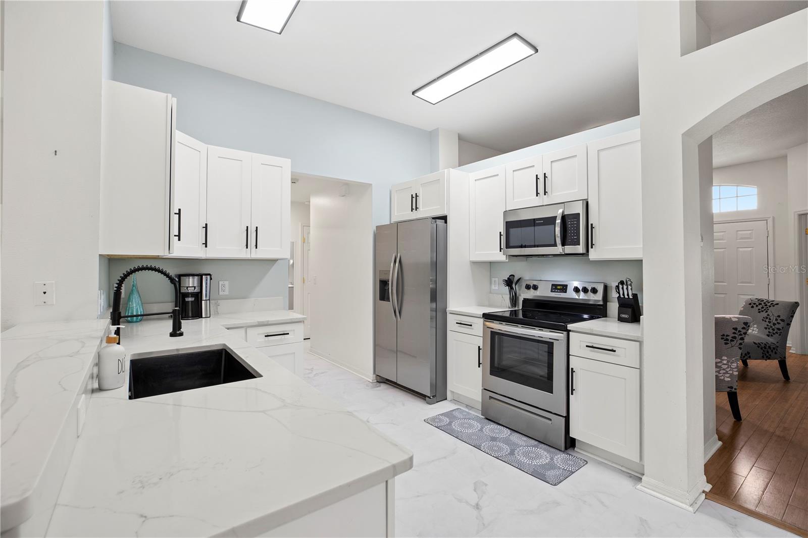 Image 4 of 16 For 22834 Roderick Drive