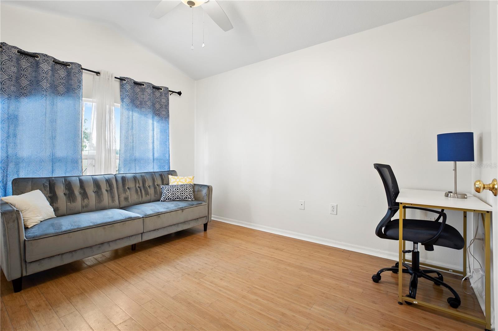 Image 9 of 16 For 22834 Roderick Drive