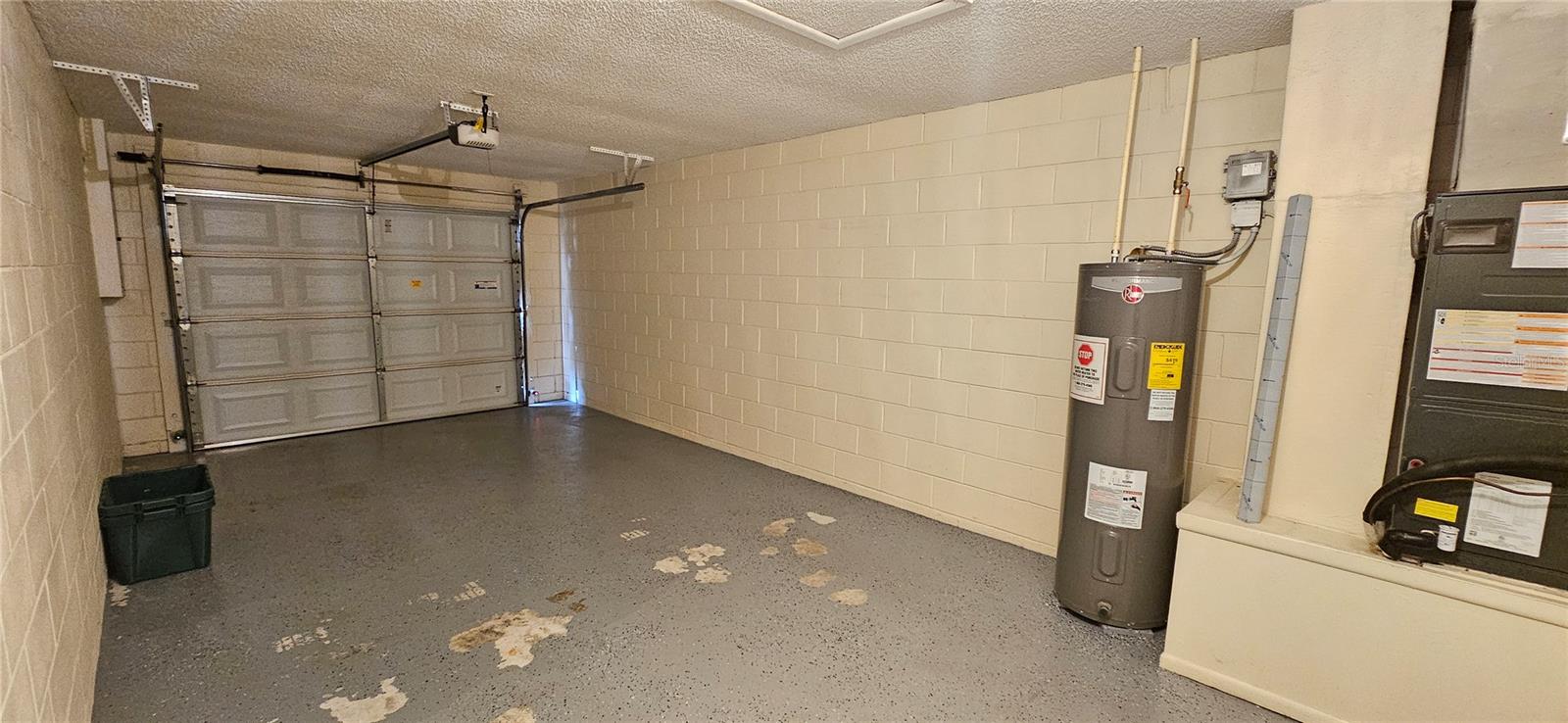 Image 16 of 17 For 259 Hill Street 259