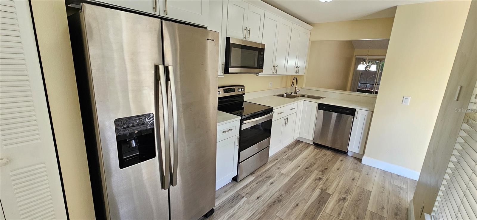 Image 3 of 17 For 259 Hill Street 259