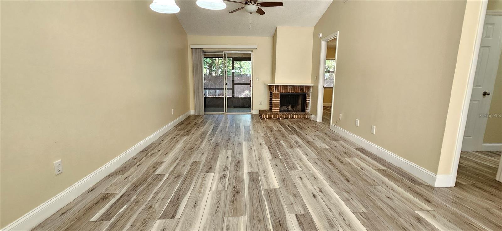 Image 4 of 17 For 259 Hill Street 259