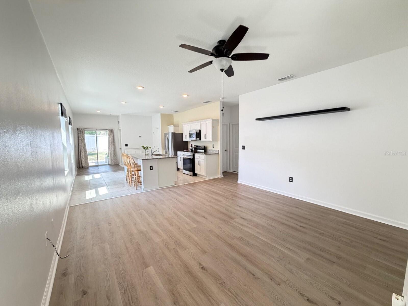Image 2 of 18 For 2021 Hemingway Circle