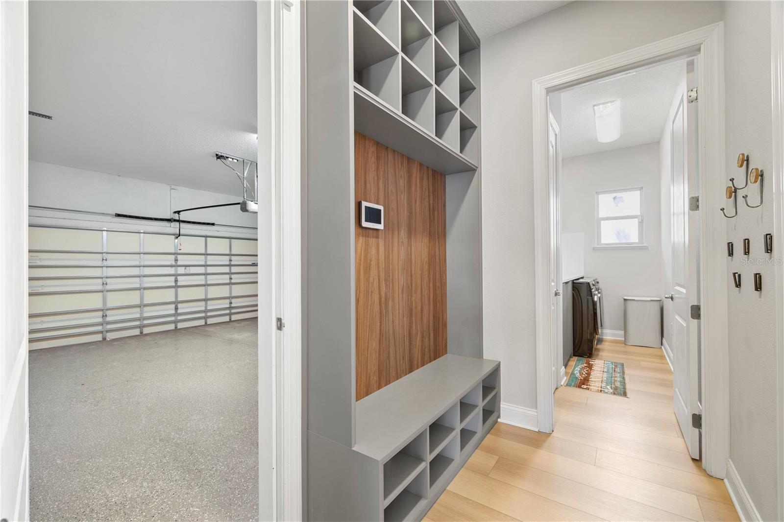 Image 34 of 98 For 10829 Royal Cypress Way