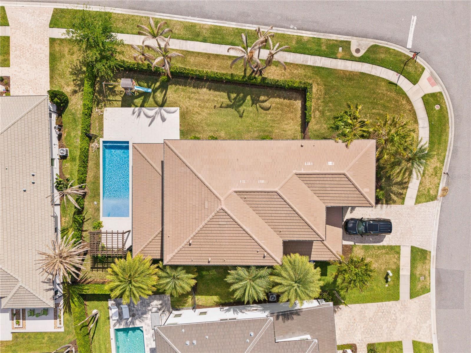 Image 83 of 98 For 10829 Royal Cypress Way