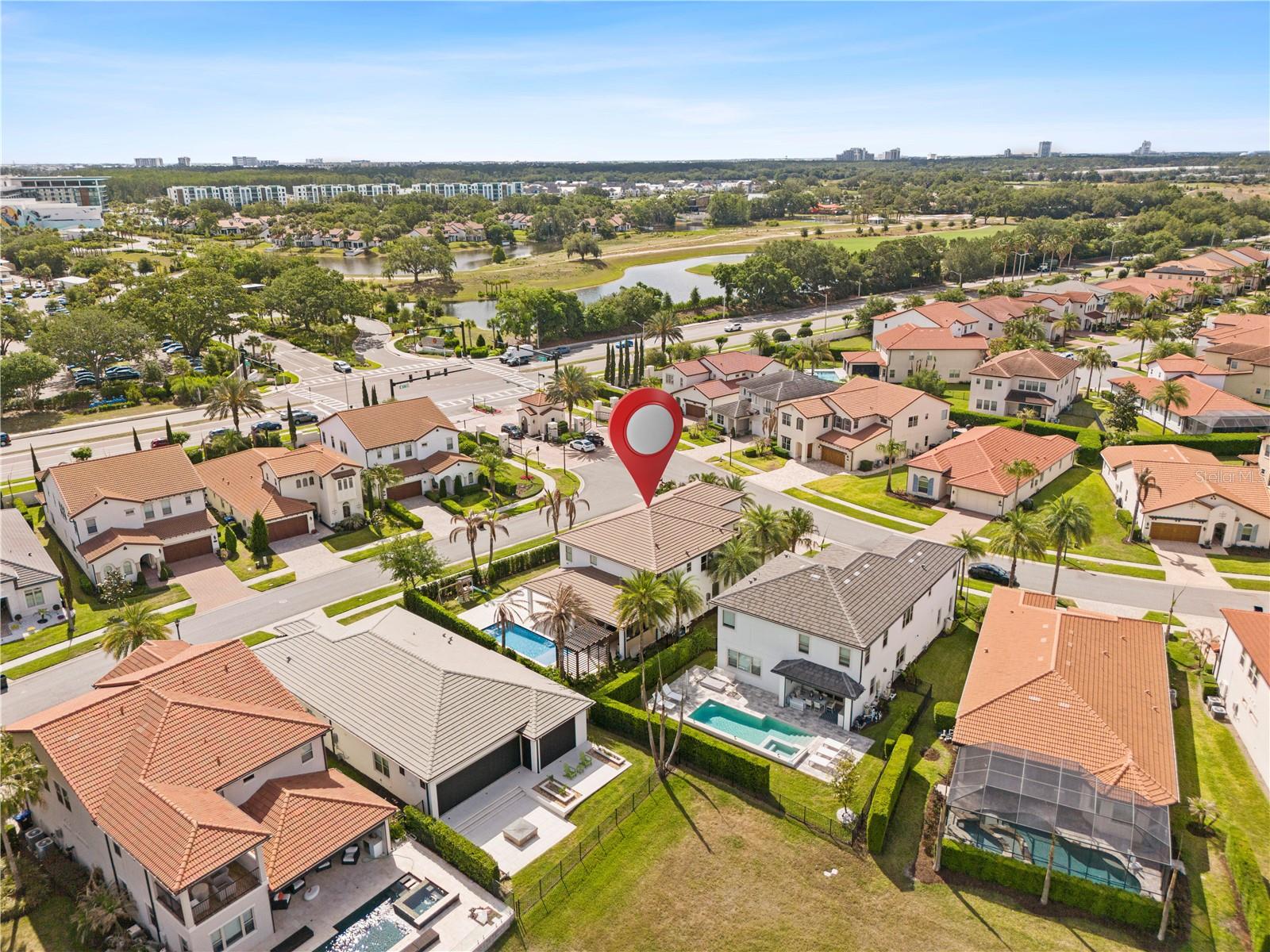 Image 87 of 98 For 10829 Royal Cypress Way