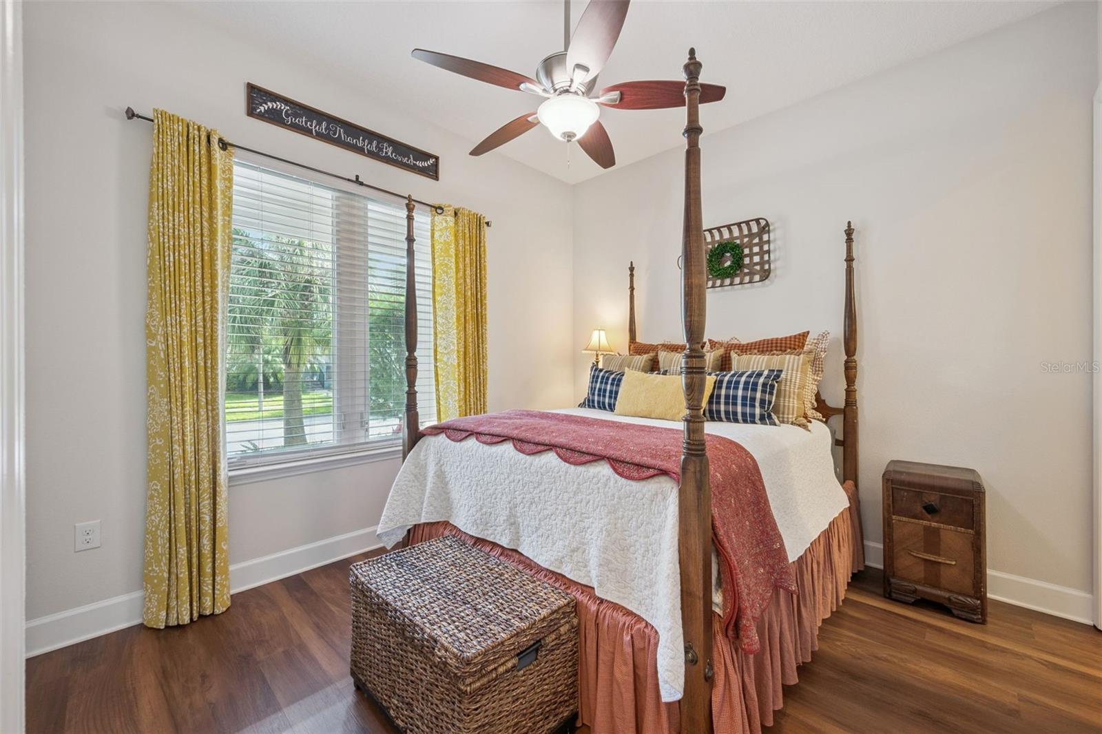 Image 18 of 33 For 7974 Greengard Street