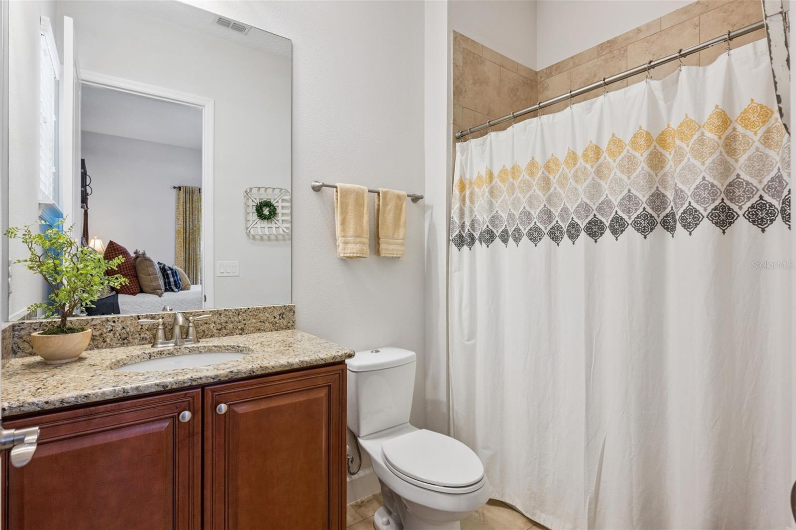 Image 19 of 33 For 7974 Greengard Street