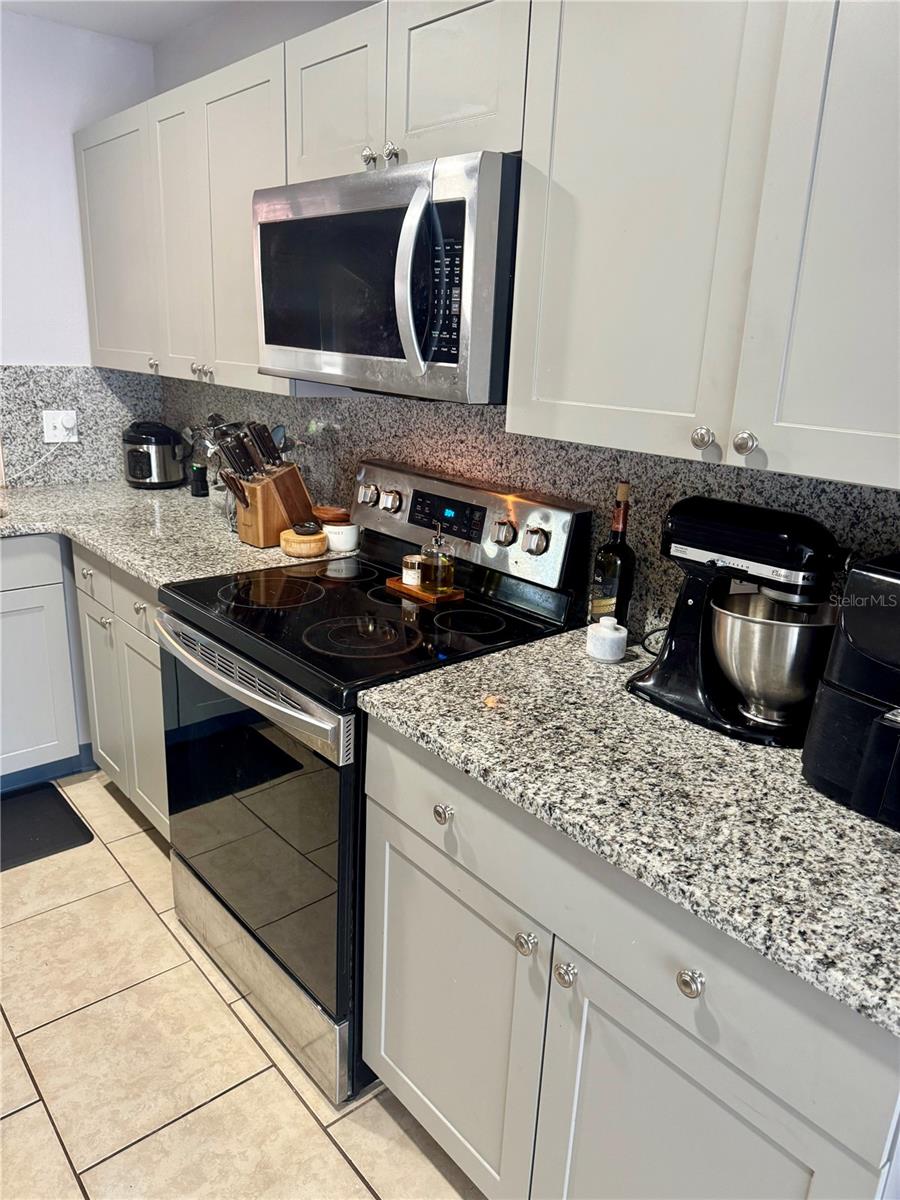 Image 15 of 25 For 2379 Flamingo Way