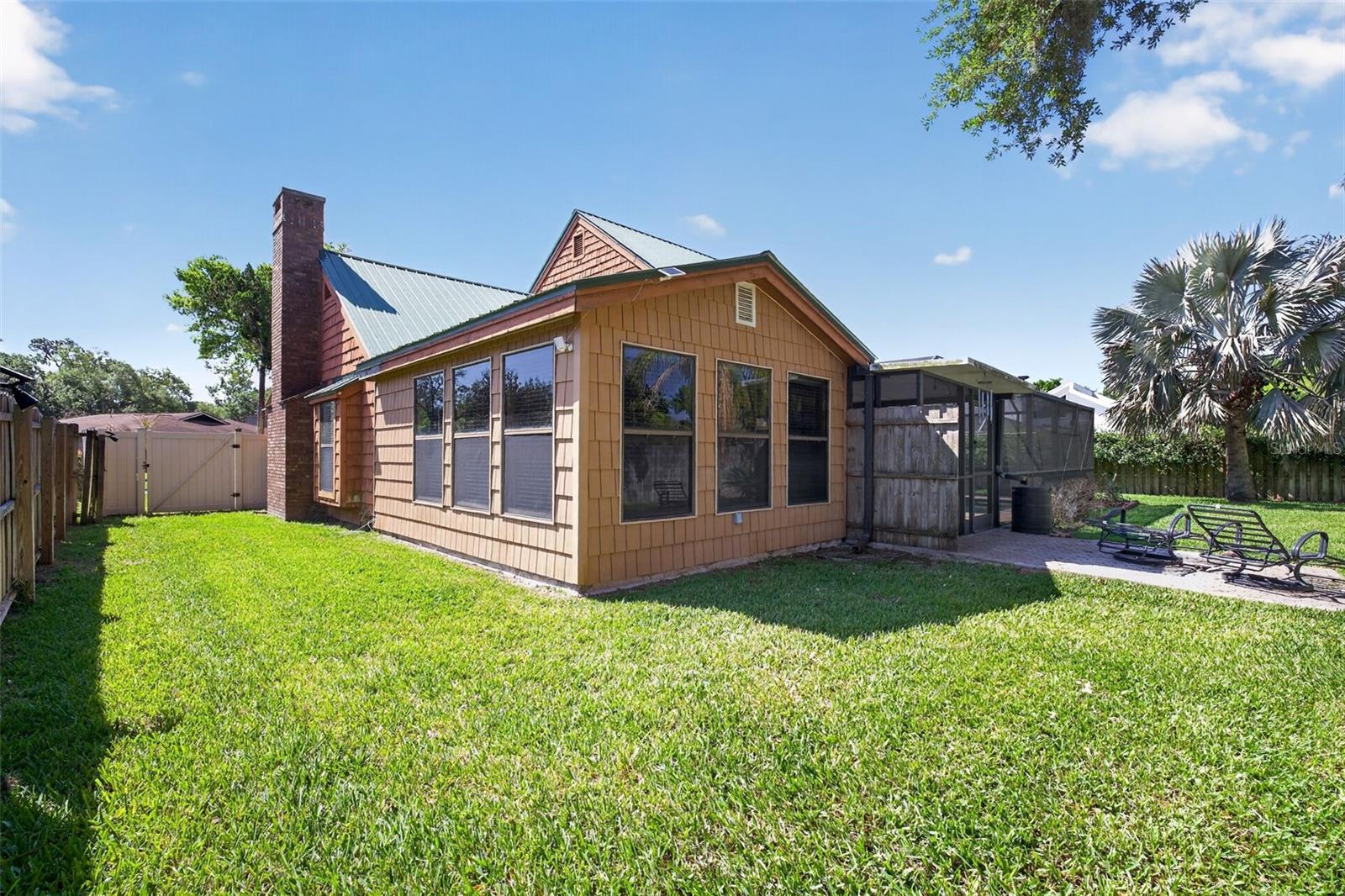 Image 11 of 60 For 1604 Teakwood Drive