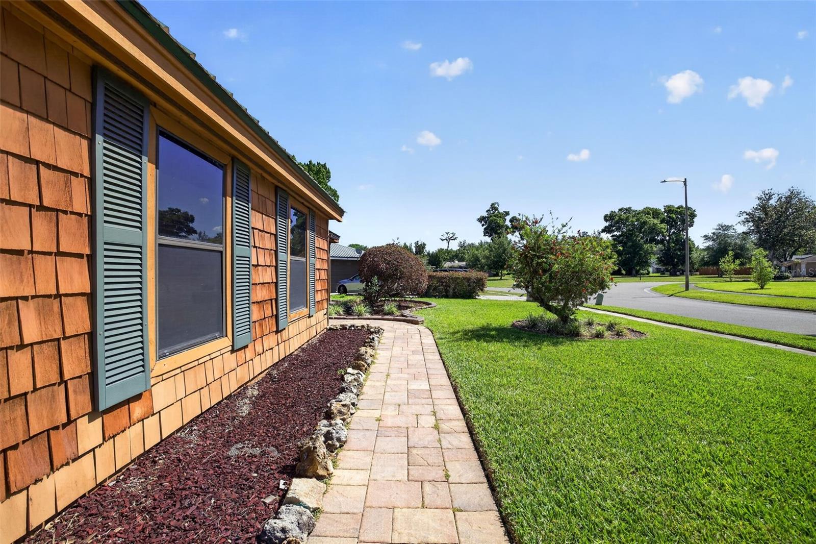 Image 23 of 60 For 1604 Teakwood Drive