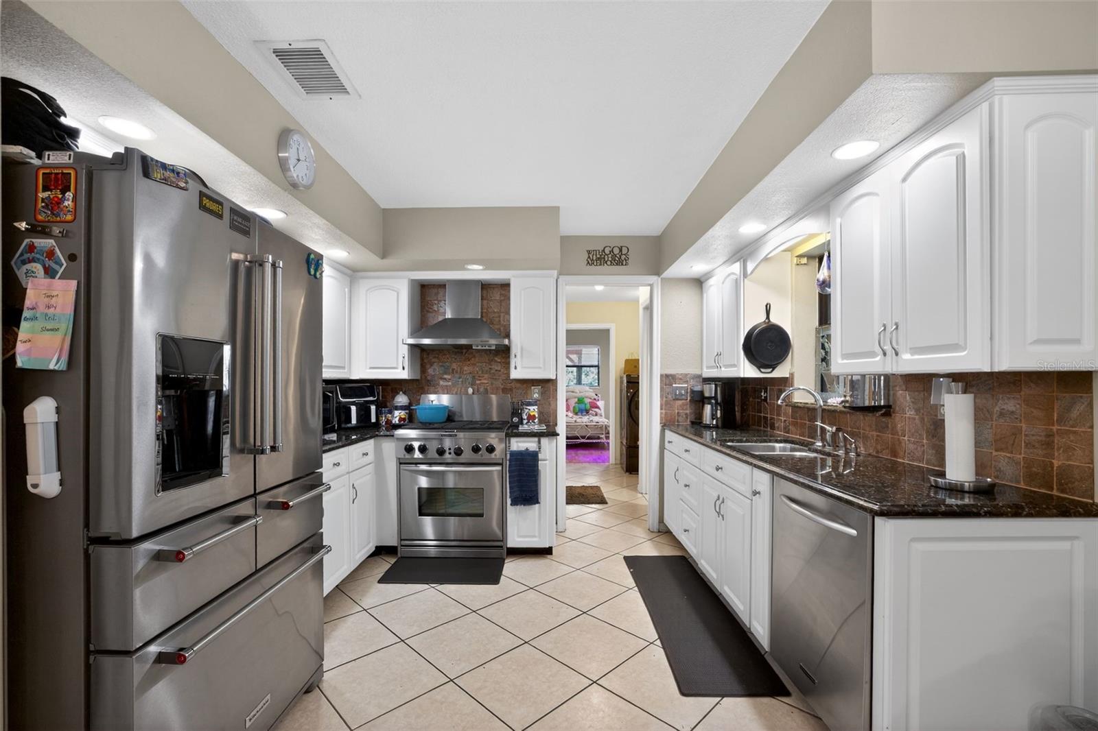 Image 37 of 60 For 1604 Teakwood Drive