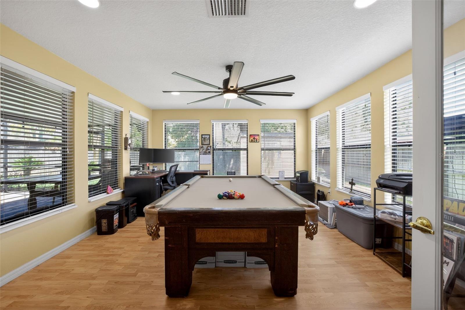 Image 59 of 60 For 1604 Teakwood Drive