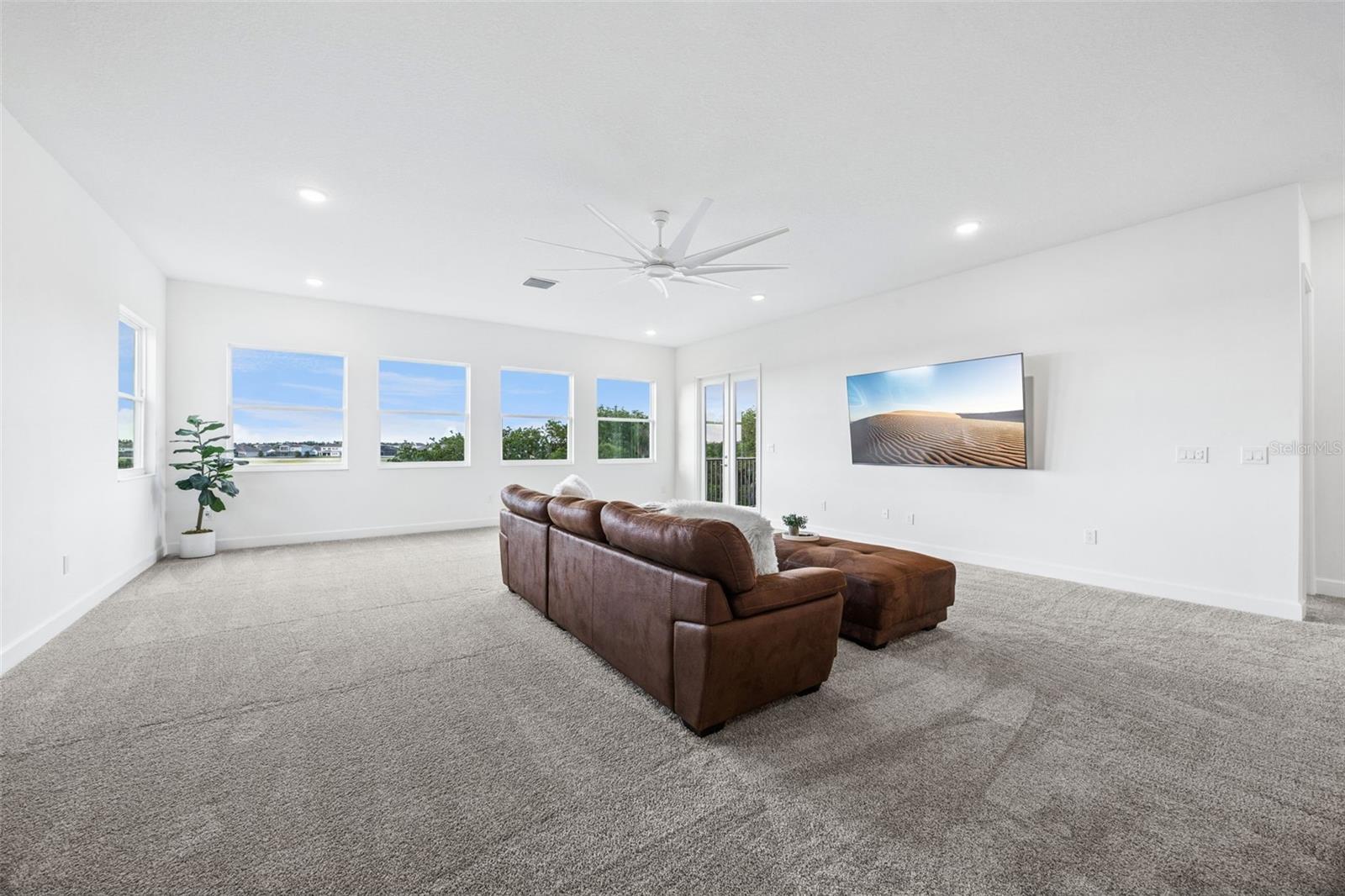 Image 28 of 53 For 16161 Barkly Ridge Court