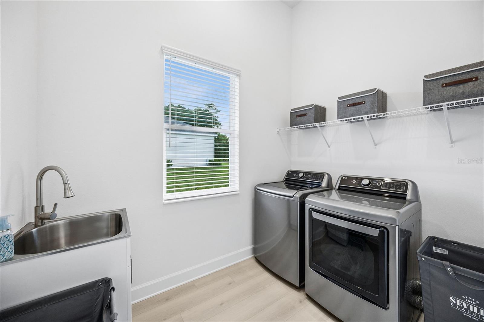 Image 42 of 53 For 16161 Barkly Ridge Court
