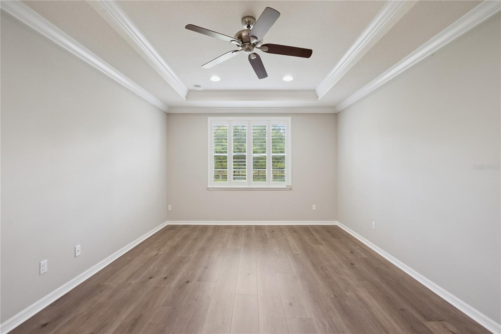 Image 11 of 34 For 5640 Siracusa Lane