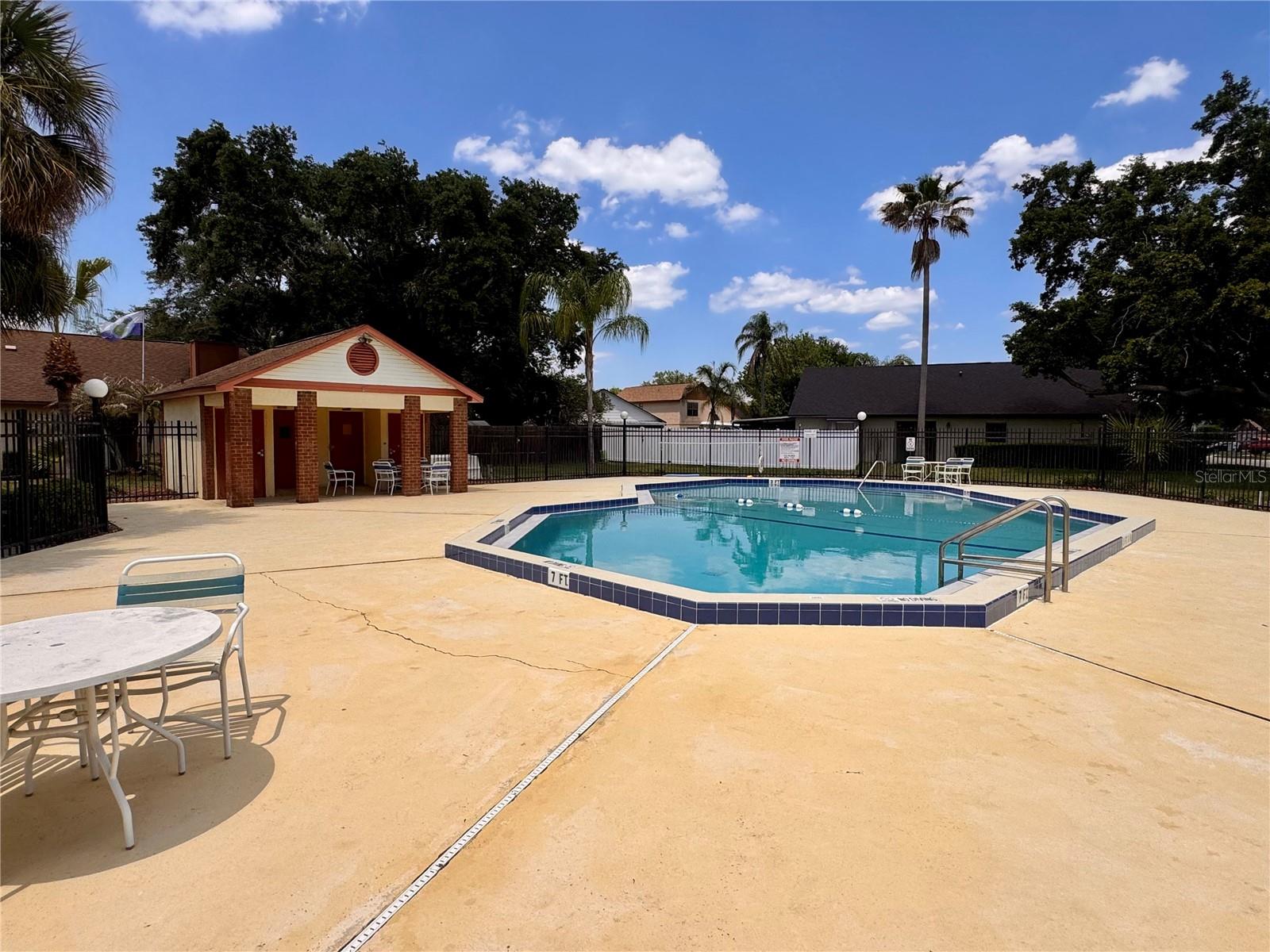 Listing photo id 1 for 2784 Whisper Lakes Club Circle