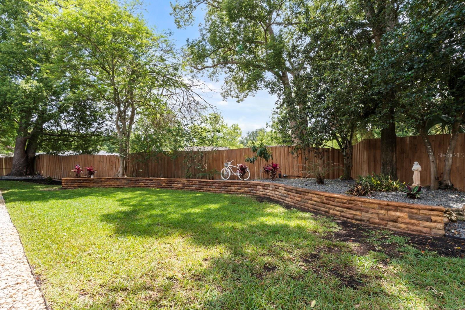 Image 44 of 62 For 755 Woodside Road