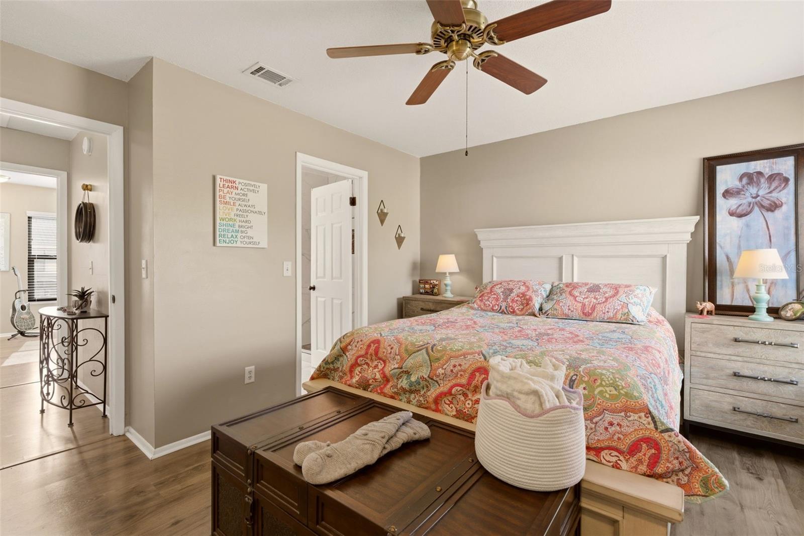 Image 15 of 32 For 607 Casa Park Court K