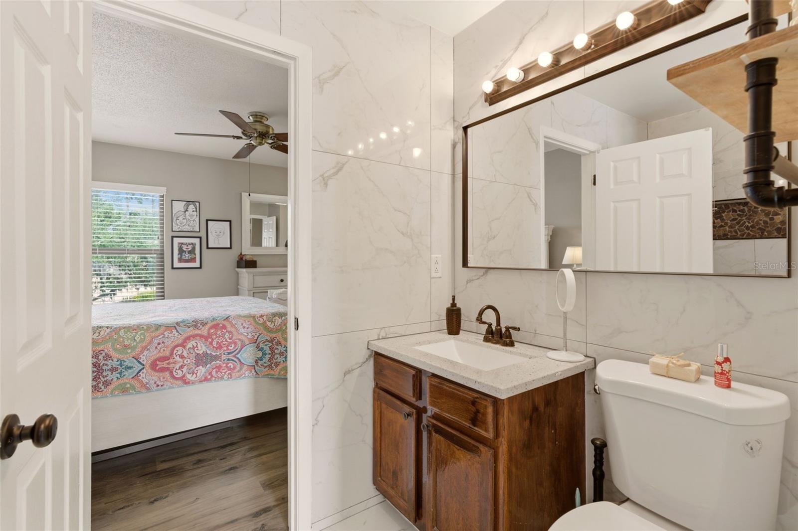 Image 19 of 32 For 607 Casa Park Court K