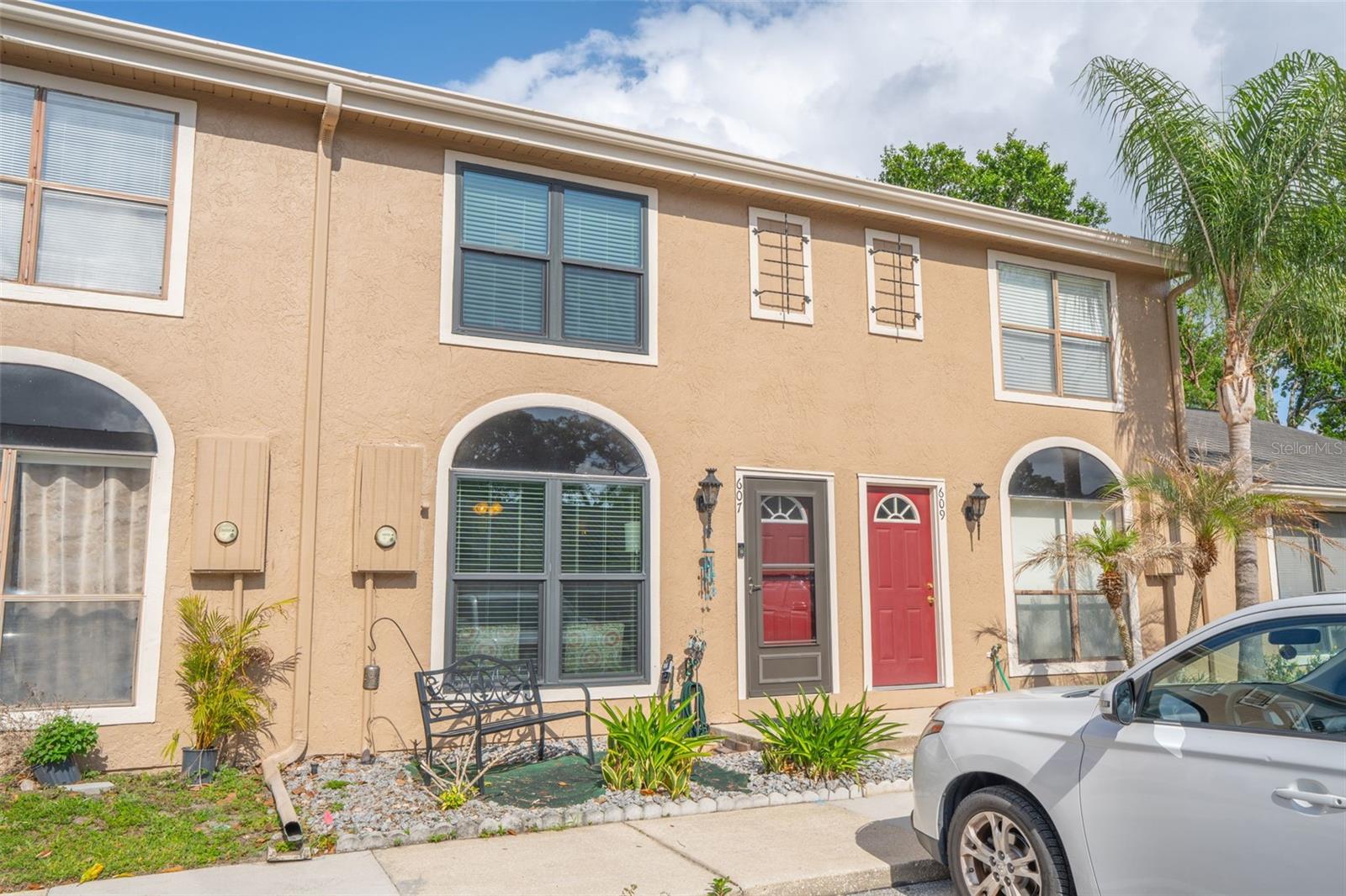 Image 2 of 32 For 607 Casa Park Court K