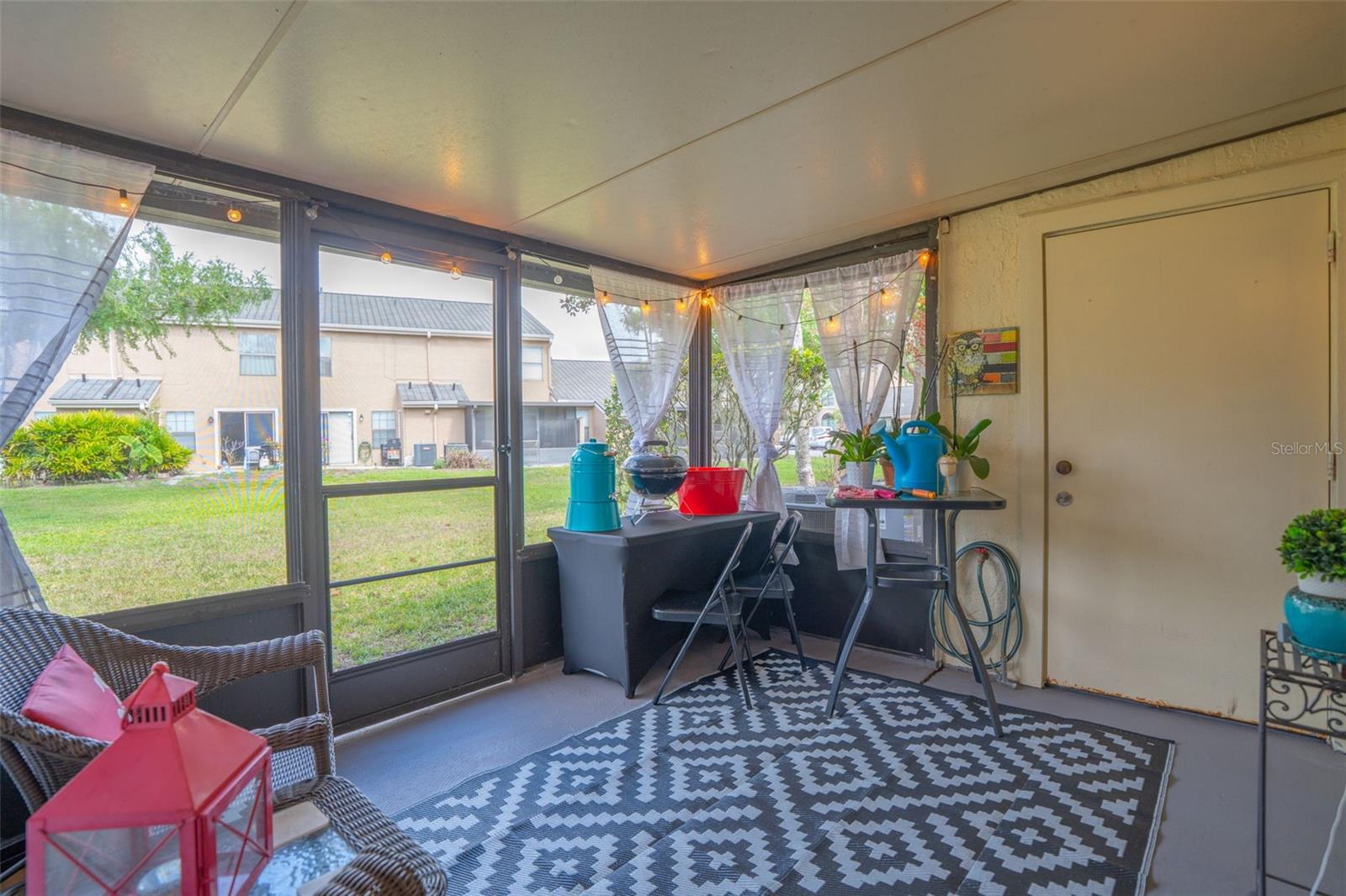 Image 25 of 32 For 607 Casa Park Court K