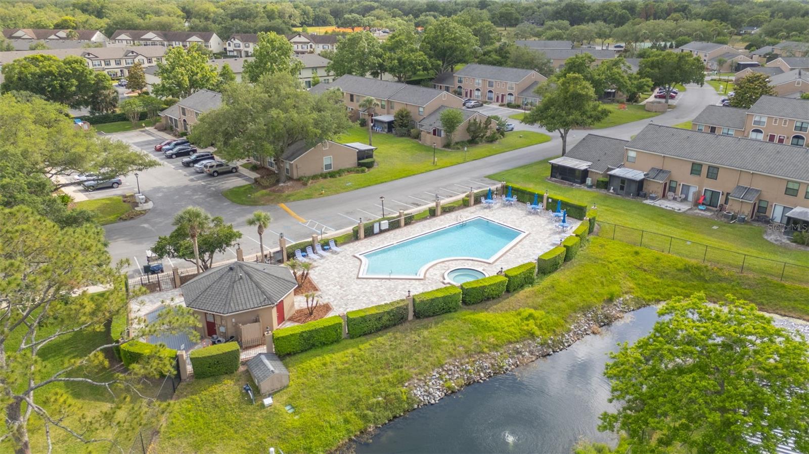 Image 28 of 32 For 607 Casa Park Court K