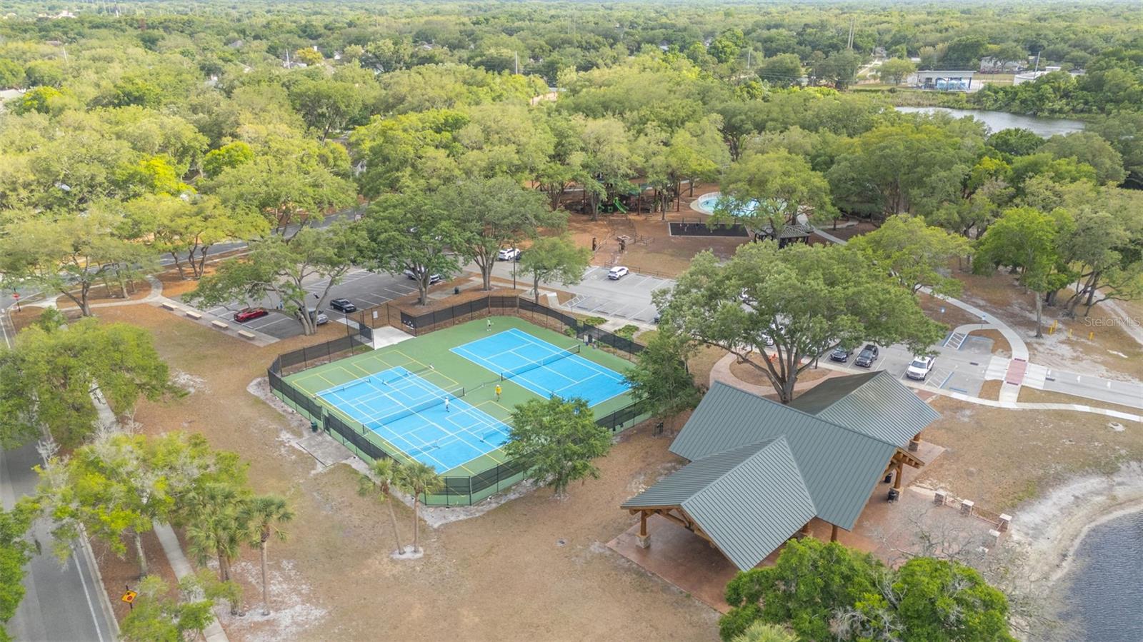 Image 29 of 32 For 607 Casa Park Court K