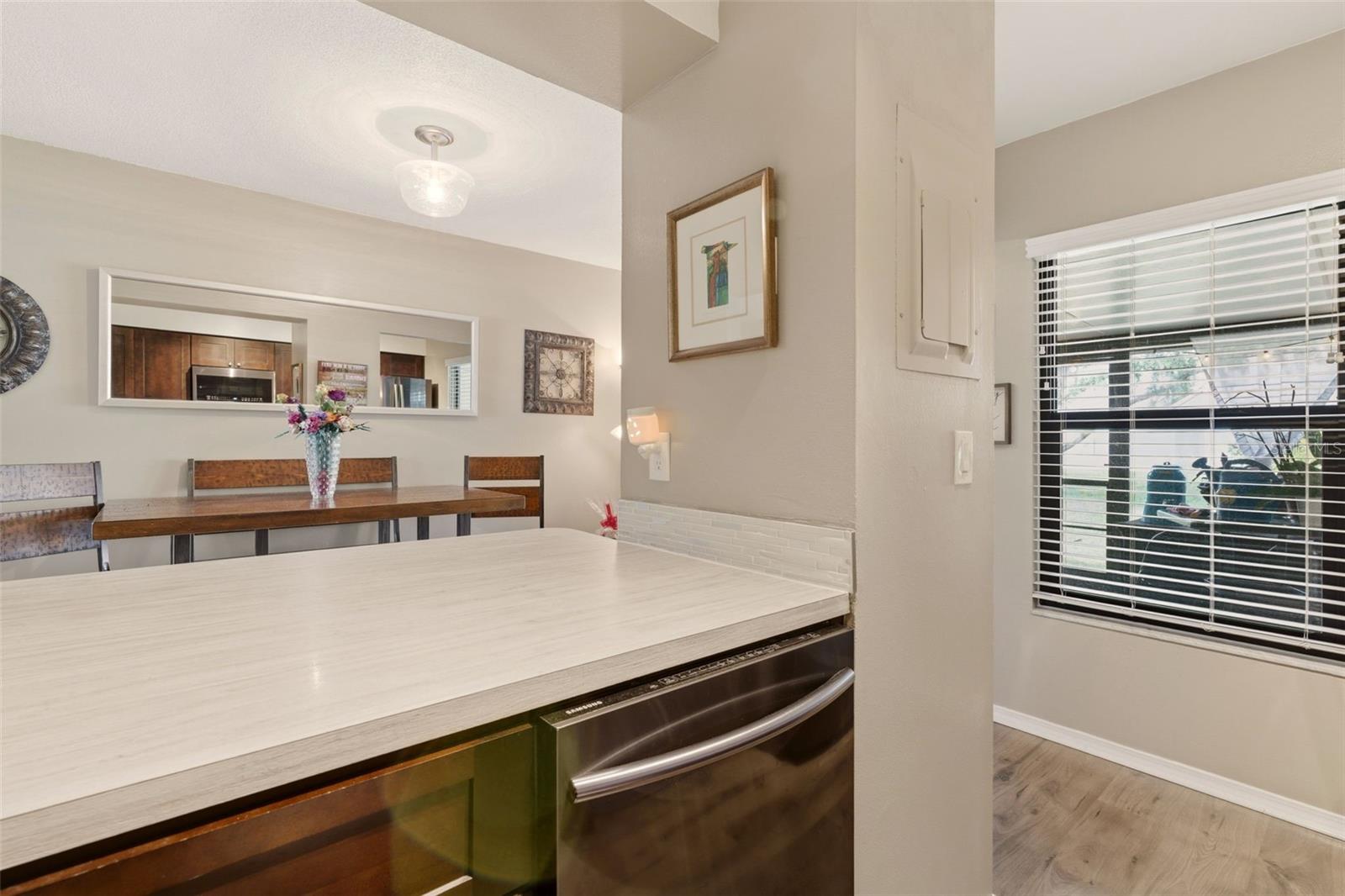 Image 6 of 32 For 607 Casa Park Court K