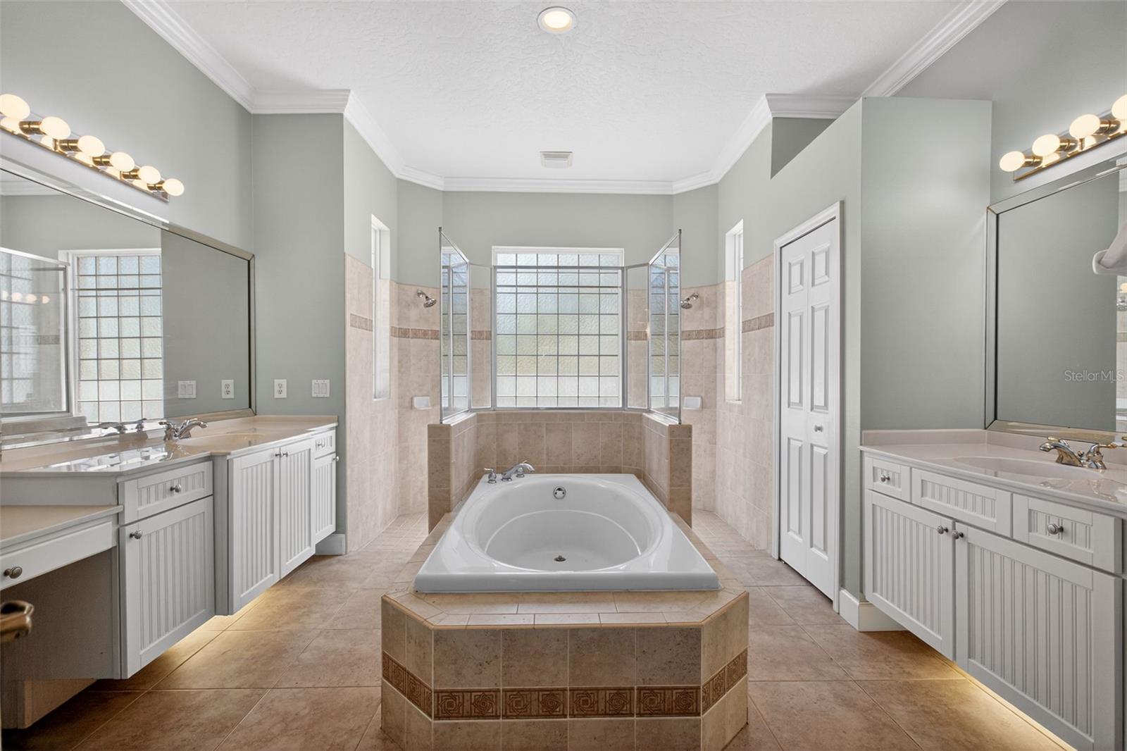 Image 19 of 45 For 650 High Point Ct