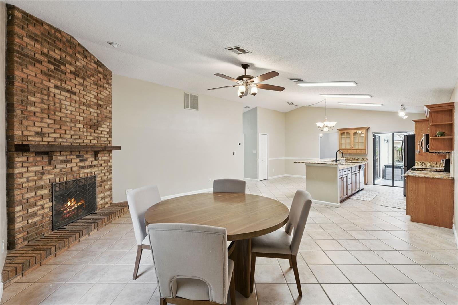 Image 3 of 20 For 755 Brook Villa Court