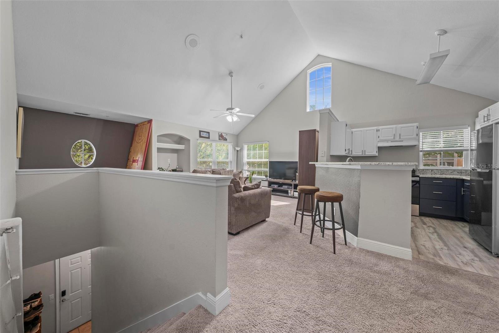 Image 10 of 26 For 3396 Parkchester Square Boulevard 204