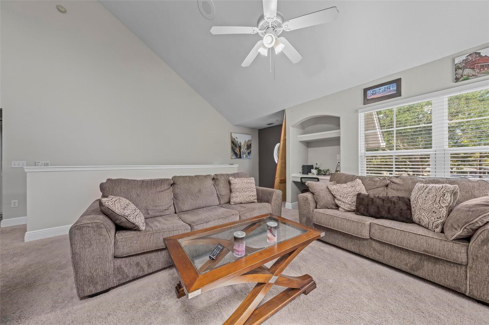 Image 12 of 26 For 3396 Parkchester Square Boulevard 204