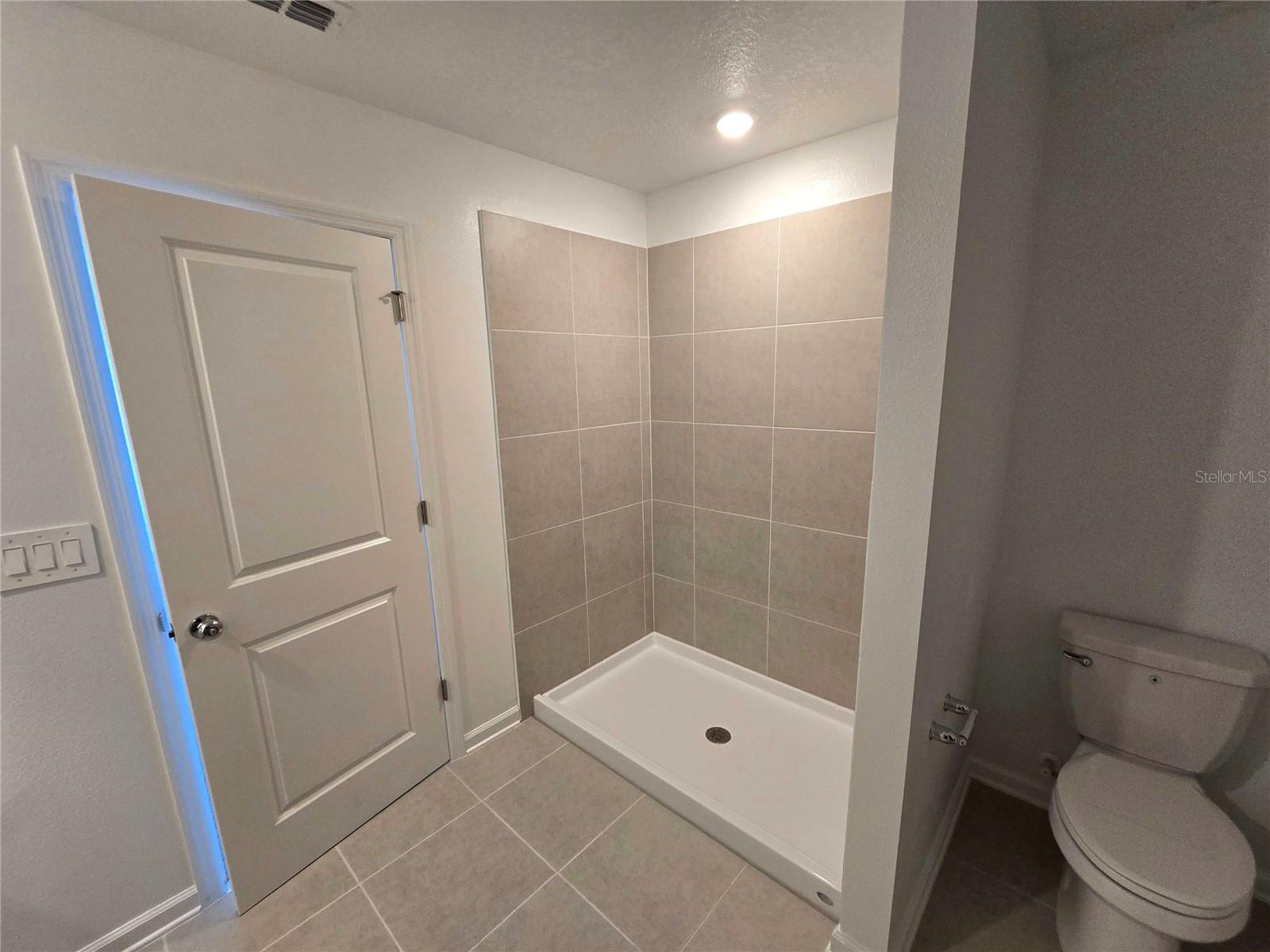 Image 14 of 25 For 3611 Hardman Drive