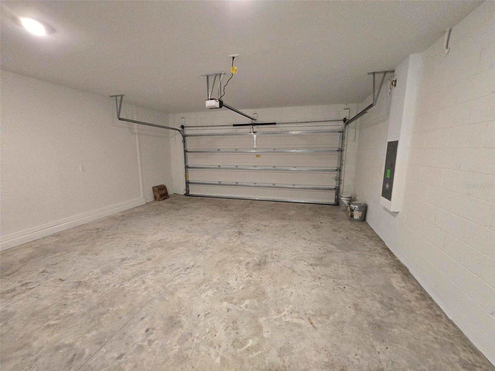 Image 20 of 25 For 3611 Hardman Drive