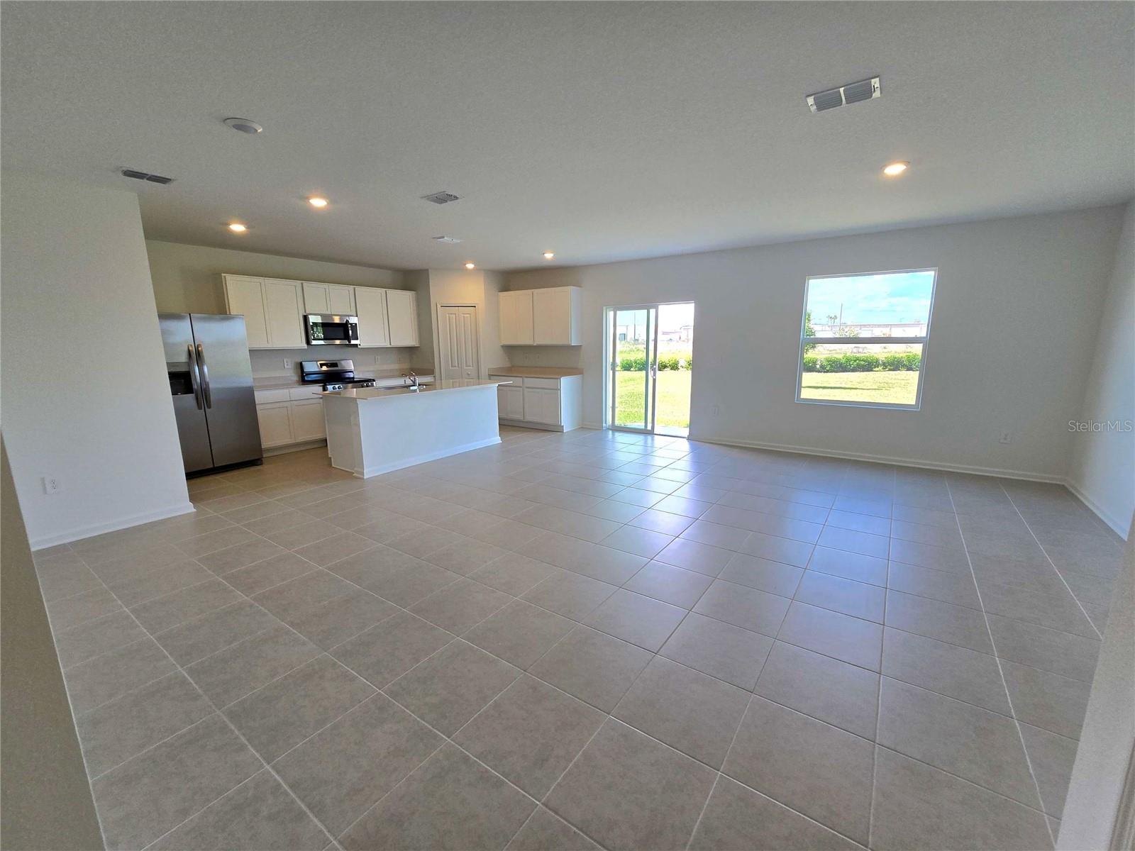 Image 6 of 25 For 3611 Hardman Drive