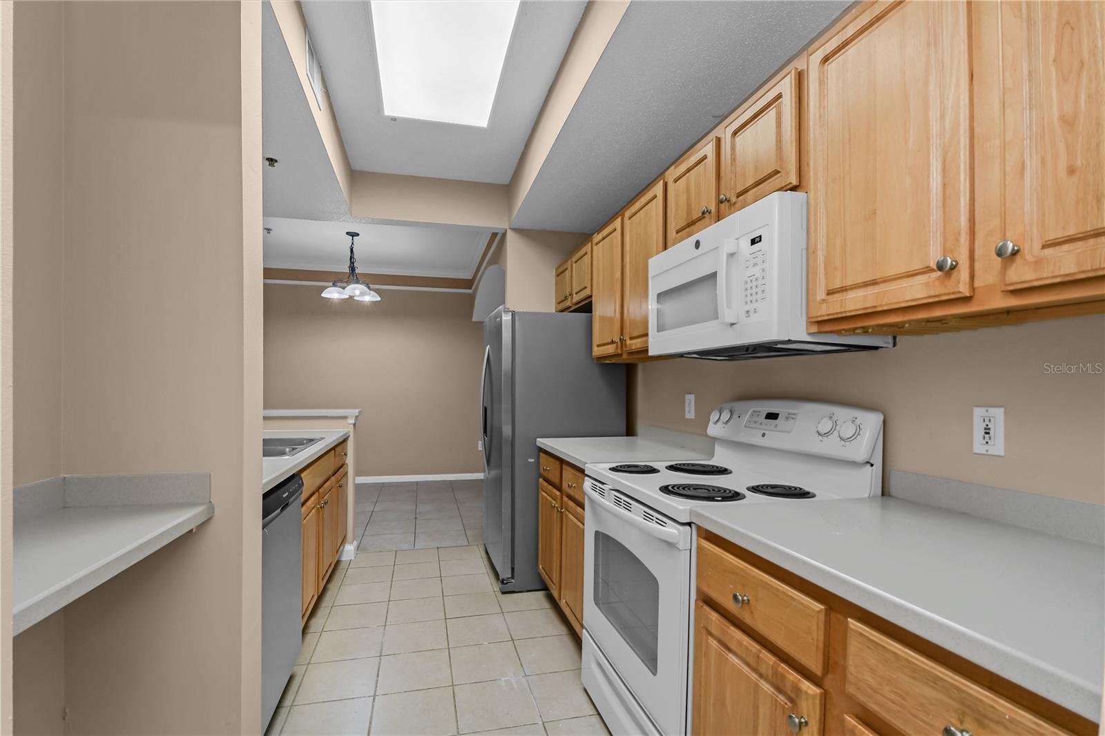 Image 14 of 36 For 12030 Villanova Drive 108