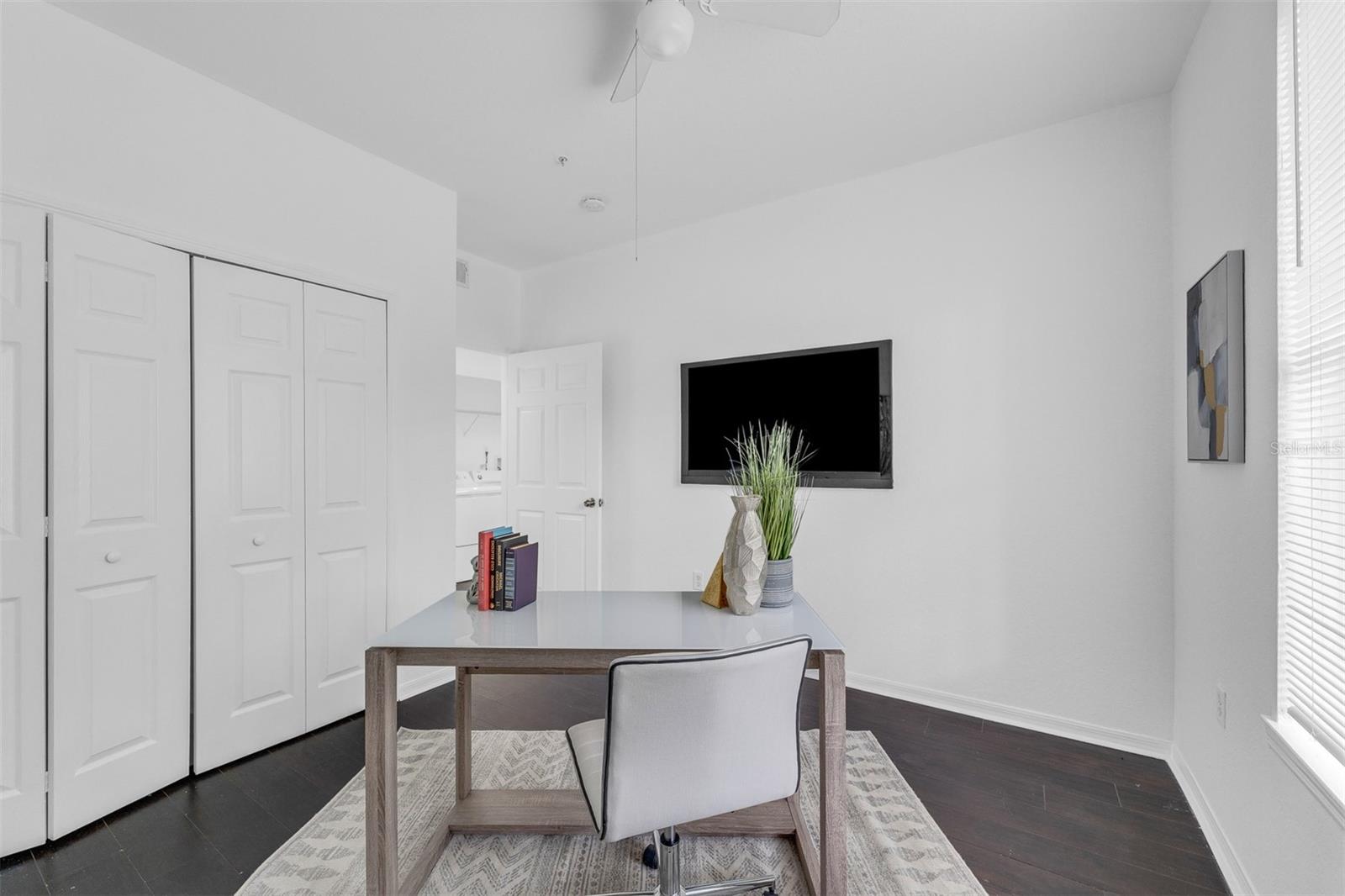 Image 22 of 30 For 5975 Westgate Drive 1112